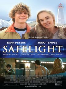 Affiche du film Safelight (2015) de Tony Aloupis. Voir Safelight en streaming / torrent sur meilleurs-films.fr