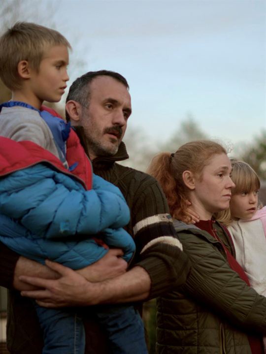 Affiche de la série Slava The Dog (2023) de Affiche de la série Slava The Dog (2023) de . Voir Slava The Dog en streaming / torrent sur meilleurs-films.fr