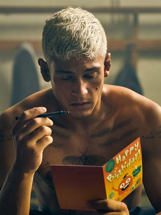 Affiche du film Soixante minutes (2024) de Oliver Kienle. Voir Soixante minutes en streaming / torrent sur meilleurs-films.fr