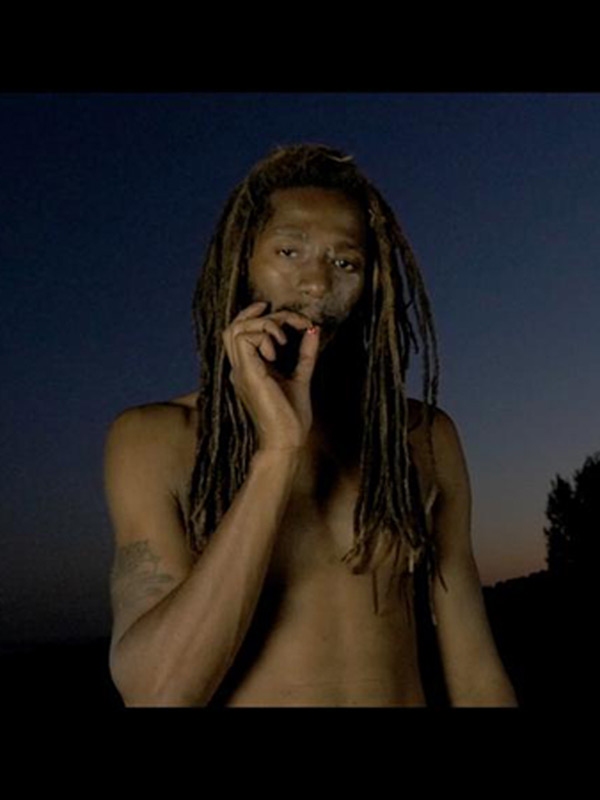 Affiche du court métrage Soundup Abidjan : à la rencontre de Young Nimo (2017) de Mikhael Kurc. Voir Soundup Abidjan : à la rencontre de Young Nimo en streaming / torrent sur meilleurs-films.fr