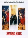 Affiche du film Swing Kids (1993) de Thomas Carter Affiche du film Swing Kids (1993) de Thomas Carter. Voir Swing Kids en streaming / torrent sur meilleurs-films.fr