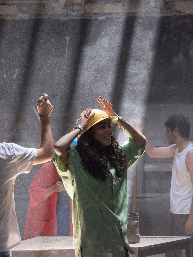 Affiche du film The Crowd (2025) de Affiche du film The Crowd (2025) de . Voir The Crowd en streaming / torrent sur meilleurs-films.fr