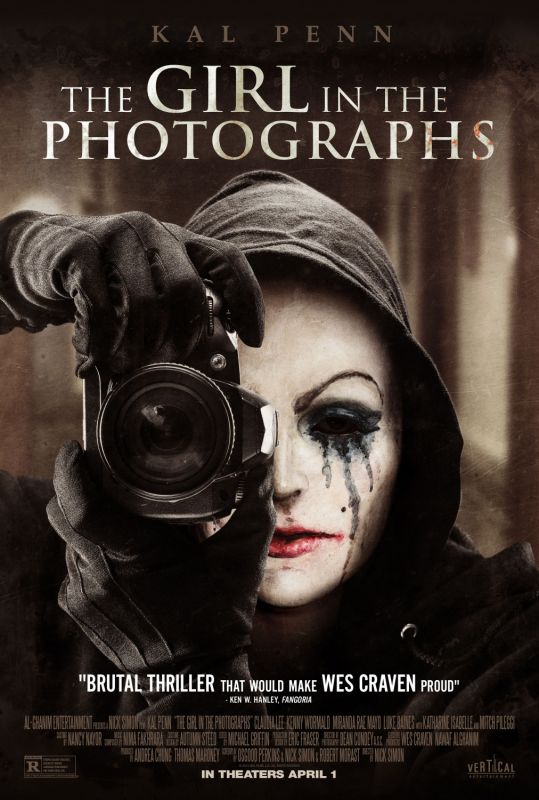 Affiche du film The Girl in the Photographs (2016) de Nick Simon. Voir The Girl in the Photographs en streaming / torrent sur meilleurs-films.fr