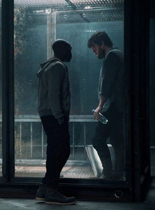 Affiche de la série The Lazarus Project (2022) de Joe Barton. Voir The Lazarus Project en streaming / torrent sur meilleurs-films.fr