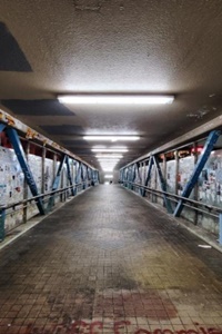 Affiche du court métrage The Night (2022) de Tsai Ming-liang. Voir The Night en streaming / torrent sur meilleurs-films.fr