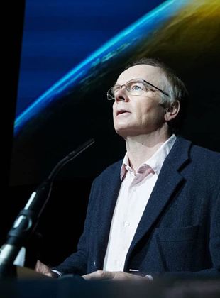 Affiche du film The Trick (2022) de Pip Broughton. Voir The Trick en streaming / torrent sur meilleurs-films.fr