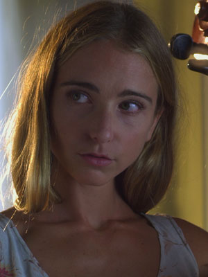 Affiche du court métrage Trois femmes amoureuses () de Pierre Daignière. Voir Trois femmes amoureuses en streaming / torrent sur meilleurs-films.fr