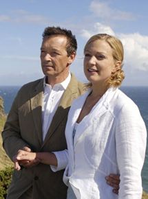 Affiche du film Un coeur de porcelaine (TV) (2010) de Hans-Jürgen Tögel. Voir Un coeur de porcelaine (TV) en streaming / torrent sur meilleurs-films.fr