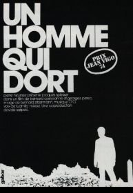 Affiche du film Un homme qui dort (1974) de Bernard Queysanne Affiche du film Un homme qui dort (1974) de Bernard Queysanne. Voir Un homme qui dort en streaming / torrent sur meilleurs-films.fr