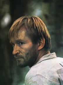 Affiche du film Une épine sous l’ongle (1988) de Sandor Sara. Voir Une épine sous l’ongle en streaming / torrent sur meilleurs-films.fr