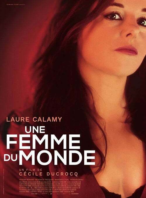 Affiche du film Une femme du monde (2021) de Cécile Ducrocq.