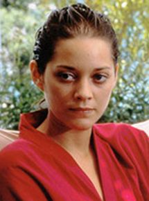 Affiche du film Une femme piégée (2001) de Laurent Carcélès Affiche du film Une femme piégée (2001) de Laurent Carcélès. Voir Une femme piégée en streaming / torrent sur meilleurs-films.fr