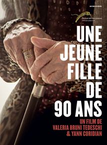 Affiche du film Une jeune fille de 90 ans (2016) de Valeria Bruni Tedeschi,Yann Coridian,. Voir Une jeune fille de 90 ans en streaming / torrent sur meilleurs-films.fr