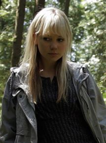 Affiche du film Vampire (2011) de Shunji Iwai. Voir Vampire en streaming / torrent sur meilleurs-films.fr