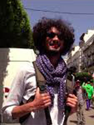 Affiche du court métrage Vendredi est une fête (2019) de Samir Ardjoum. Voir Vendredi est une fête en streaming / torrent sur meilleurs-films.fr