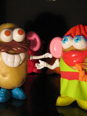 Affiche du court métrage WHAT’S LOVE ? A Patate Love Story (2011) de Emilie Caillon Affiche du court métrage WHAT’S LOVE ? A Patate Love Story (2011) de Emilie Caillon. Voir WHAT’S LOVE ? A Patate Love Story en streaming / torrent sur meilleurs-films.fr