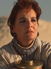 Affiche du film Whispering Sands (2018) de Nacer Khemir. Voir Whispering Sands en streaming / torrent sur meilleurs-films.fr